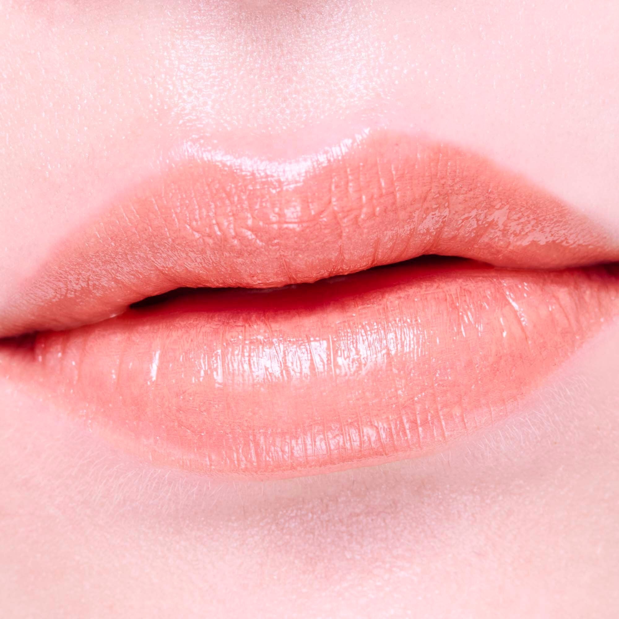 THREE Dream On Alluring Lipstick 7g