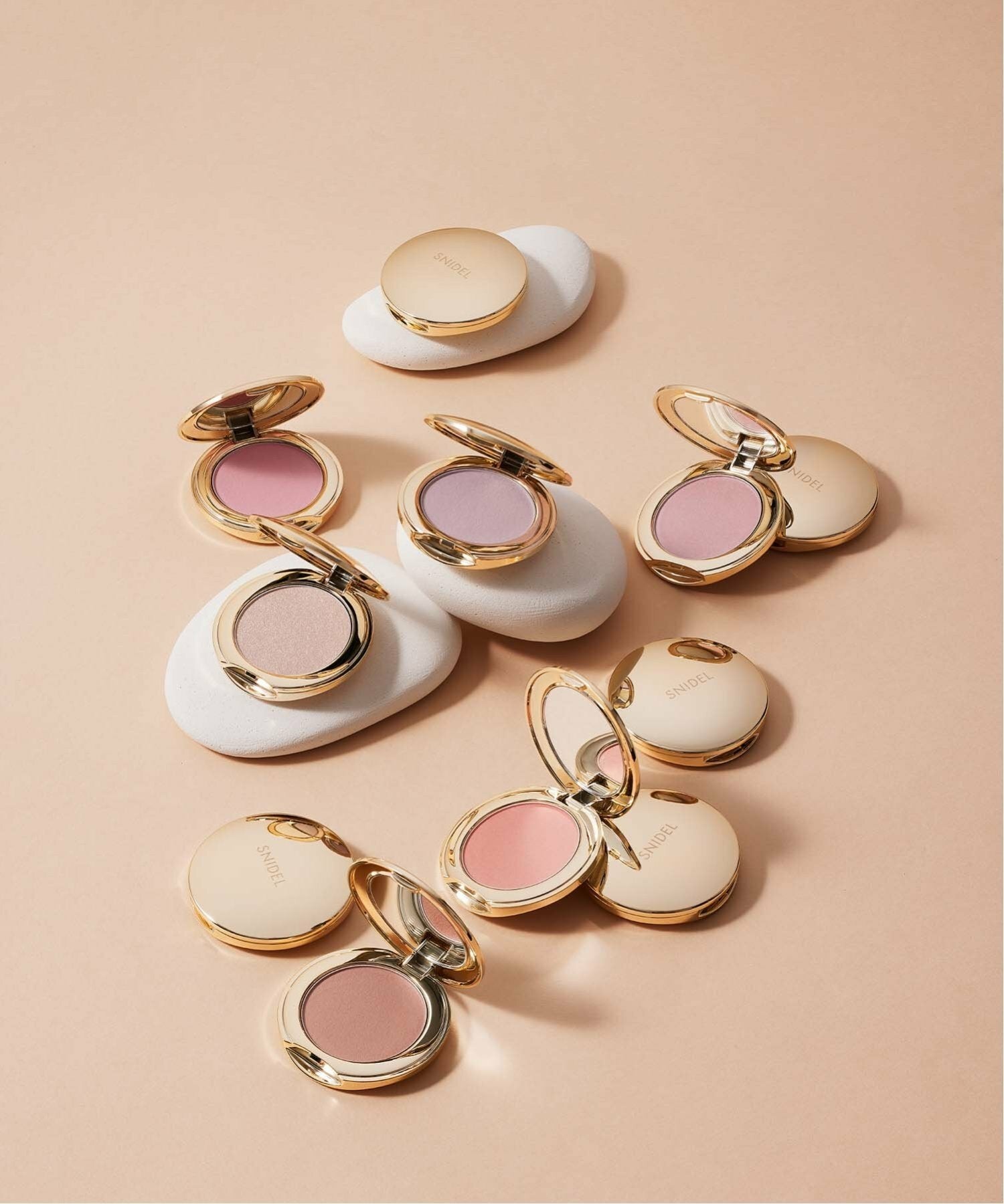 Snidel Beauty 柔滑珠光胭脂 Skin Glow Blush