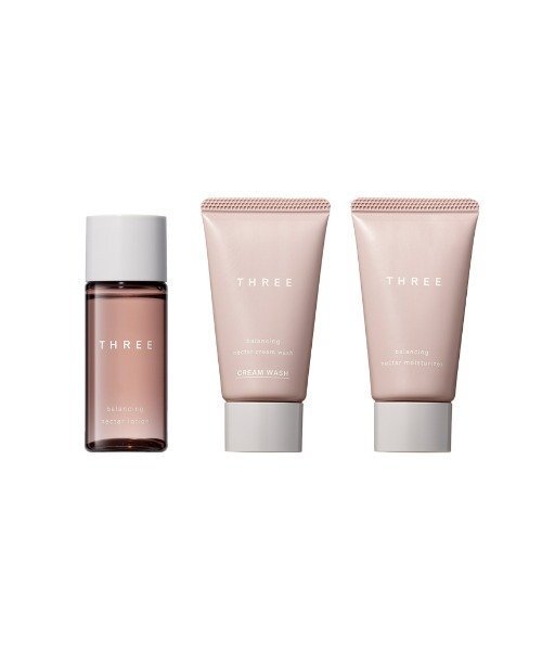 THREE 平衡花蜜系列體驗組 Balancing Nectar Skincare First Kit