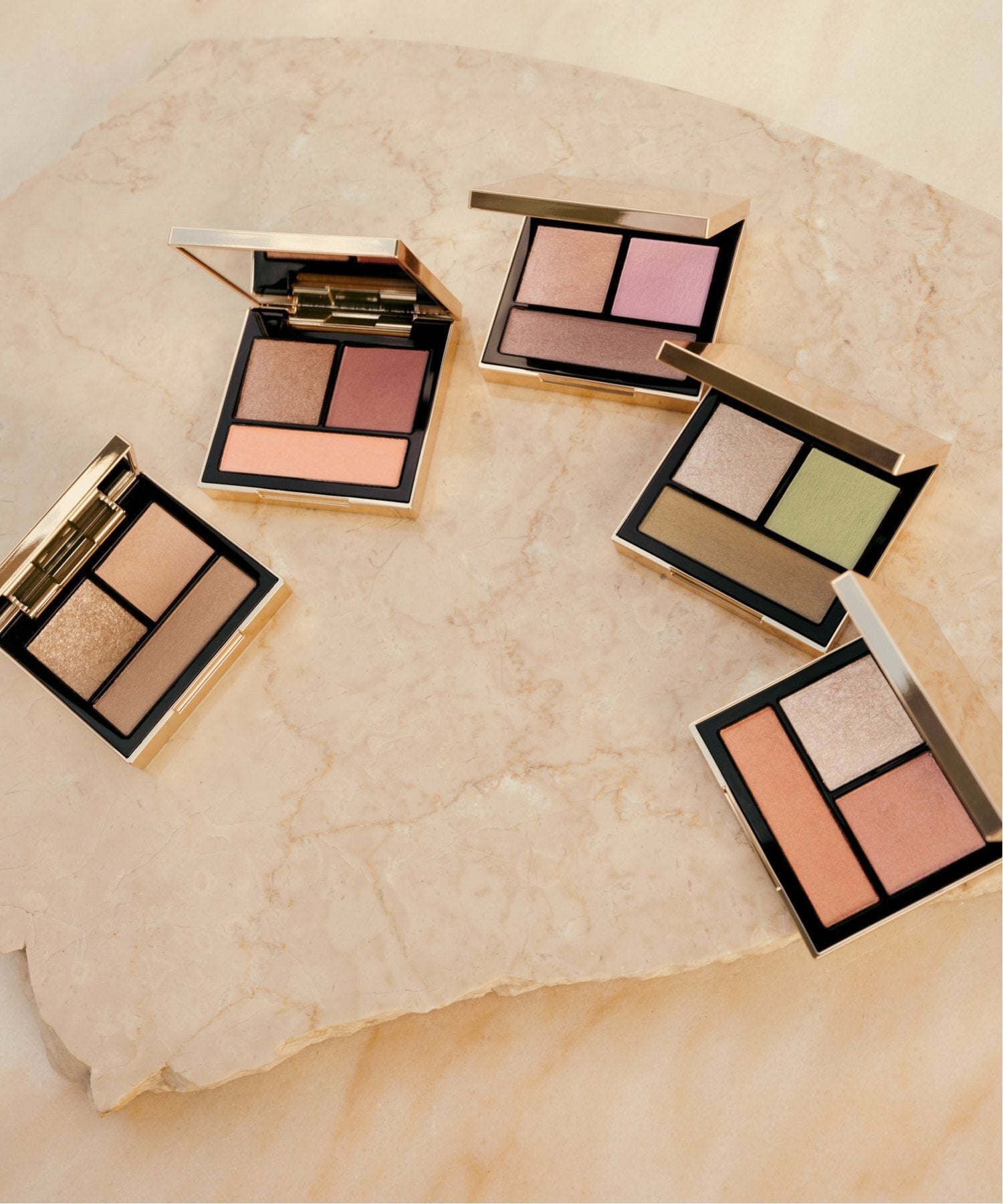 Snidel Beauty 三色眼影盤 Tailored Color Eyes