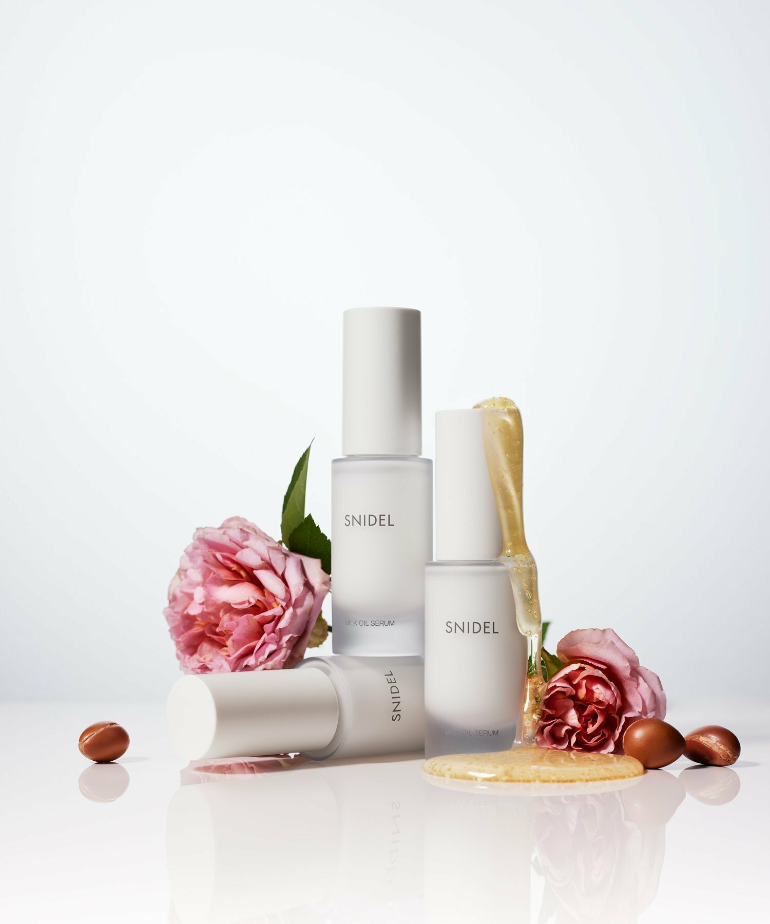 Snidel Beauty 光滑精華液 30mL Milk Oil Serum