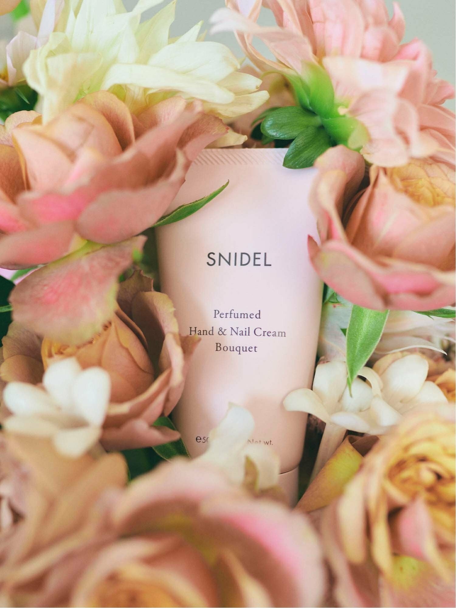Snidel Beauty 潤手霜 Perfumed Hand & Nail Cream 50g