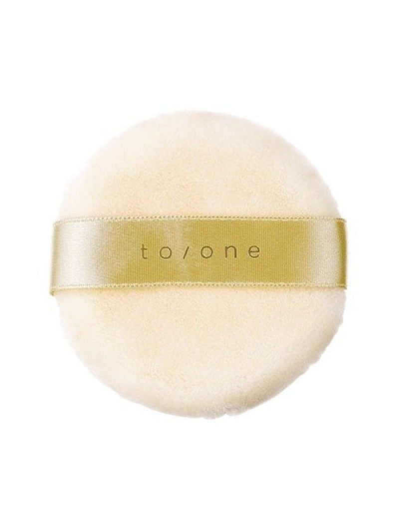 To One 潤澤保濕蜜粉 Dewy Moist Loose Powder